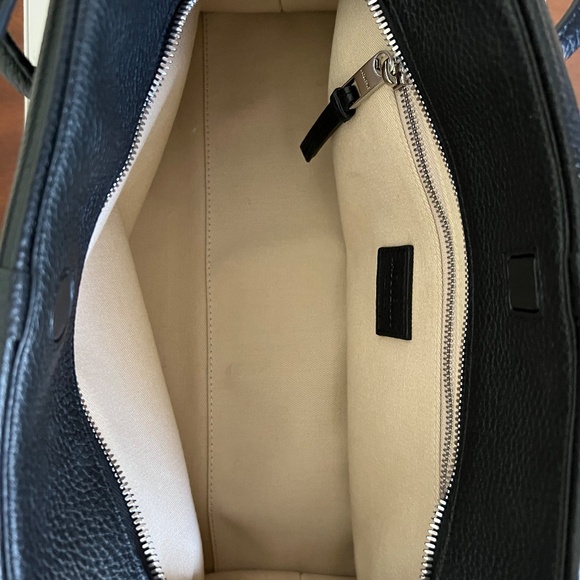 Jacquemus Le Turismo Shoulder Bowling Bag in Black Grained Leather - Picture 9 of 11